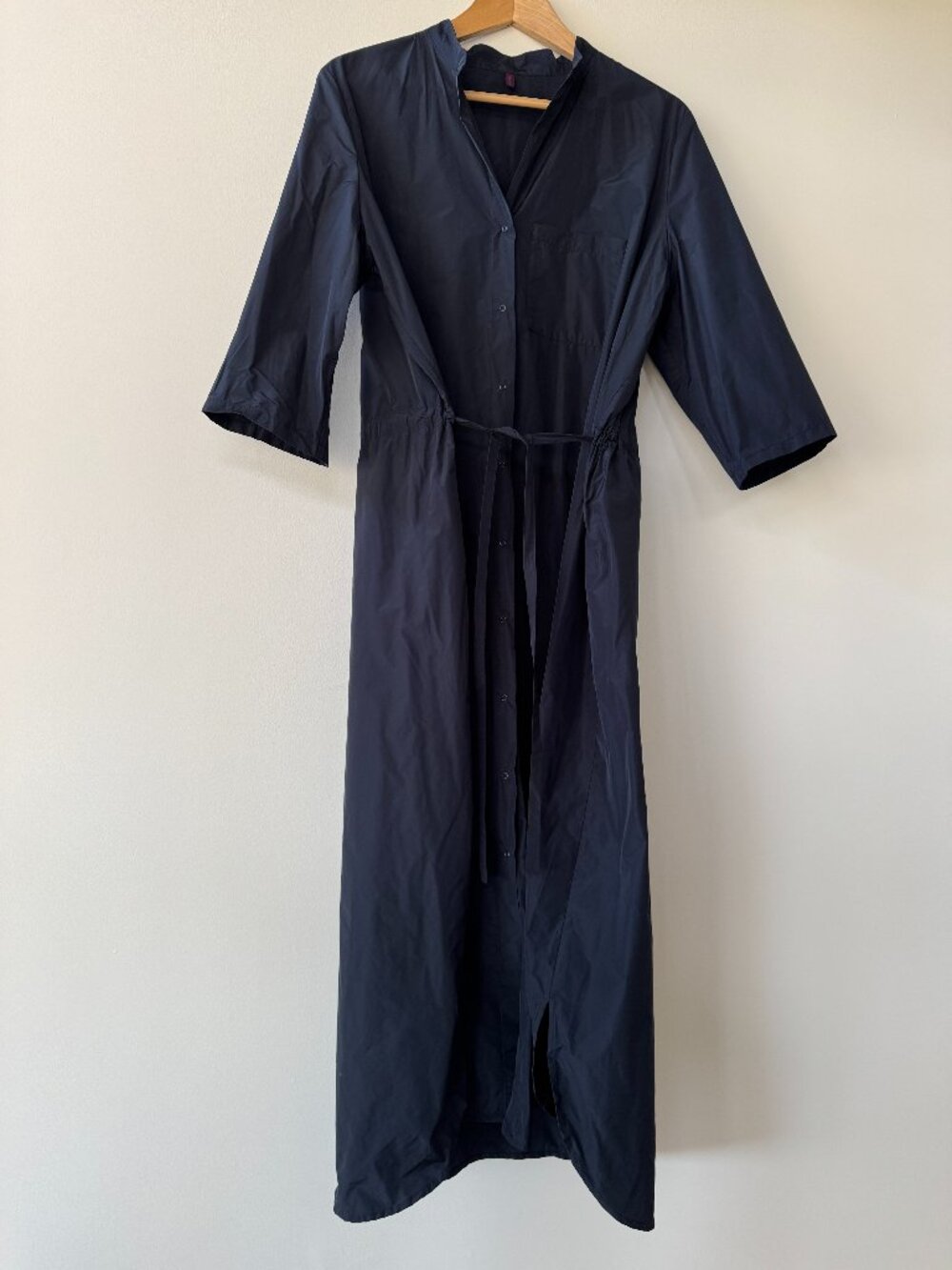 Katharina Hovman lightweight, mid-length, navy blue dress, size USA 8